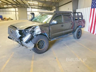 TOYOTA TACOMA SR V6