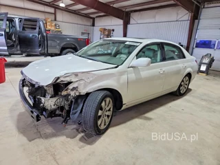 TOYOTA AVALON XLS
