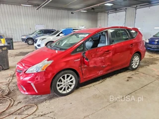 TOYOTA PRIUS V FIVE