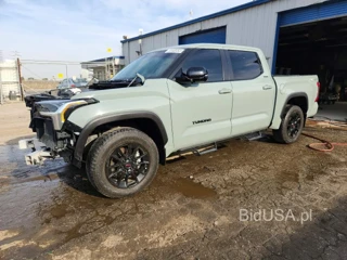 TOYOTA TUNDRA LIMITED