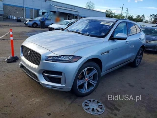 JAGUAR F-PACE R - SPORT