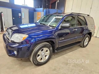 TOYOTA 4RUNNER SR5