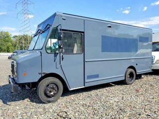 FREIGHTLINER MT45 CHASSIS