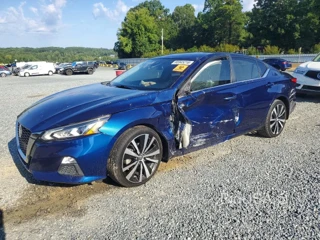 NISSAN ALTIMA SR