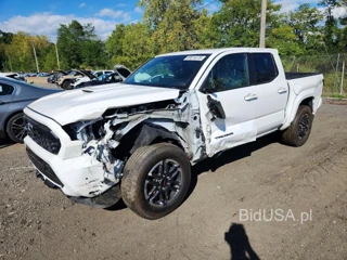 TOYOTA TACOMA TRD SPORT