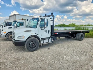 FREIGHTLINER M2 106 MEDIUM DUTY