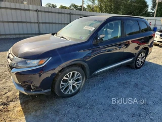 MITSUBISHI OUTLANDER SE
