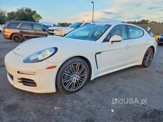 PORSCHE PANAMERA 2