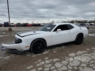 DODGE CHALLENGER SXT