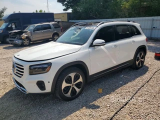 MERCEDES-BENZ GLB 250