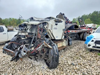 FREIGHTLINER M2 106 MEDIUM DUTY
