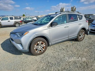 TOYOTA RAV4 LE