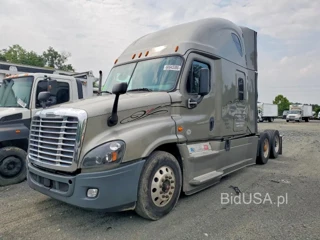 FREIGHTLINER CASCADIA 125