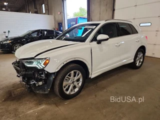 AUDI Q3 PREMIUM 40