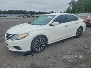 NISSAN ALTIMA 2.5 SV