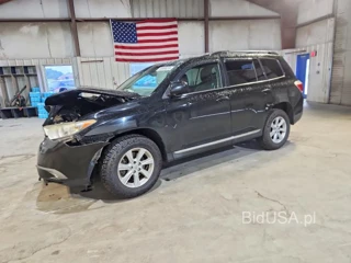 TOYOTA HIGHLANDER SE