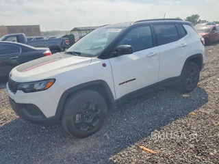 JEEP COMPASS TRAILHAWK