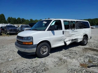 CHEVROLET EXPRESS G3500 LT
