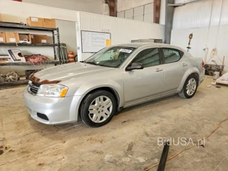 DODGE AVENGER SE