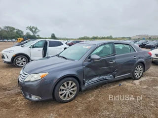 TOYOTA AVALON LIMITED
