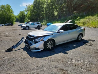 NISSAN ALTIMA S