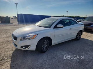 VOLVO C70 T5