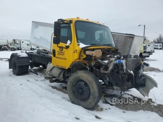 FREIGHTLINER M2 106 MEDIUM DUTY