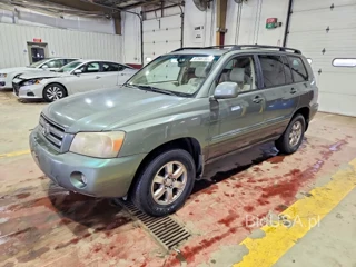 TOYOTA HIGHLANDER BASE
