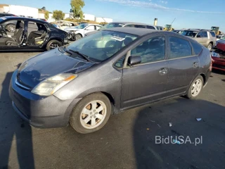 TOYOTA PRIUS STANDARD