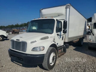FREIGHTLINER M2