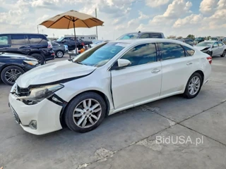 TOYOTA AVALON XLE PREMIUM
