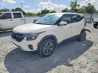 KIA SELTOS LX