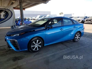 TOYOTA MIRAI BASE