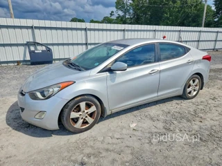 HYUNDAI ELANTRA GLS