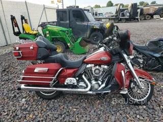 HARLEY-DAVIDSON FLHTCU