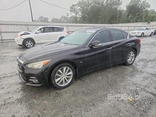 INFINITI Q50 PREMIUM