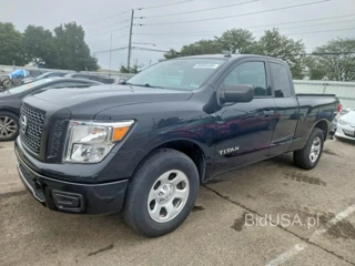 NISSAN TITAN S