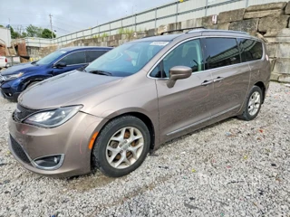 CHRYSLER PACIFICA TOURING L PLUS