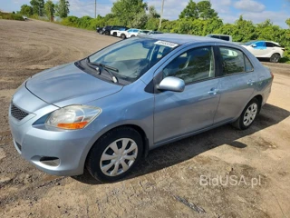 TOYOTA YARIS BASE