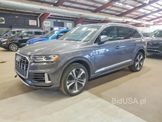 AUDI Q7 PREMIUM PLUS