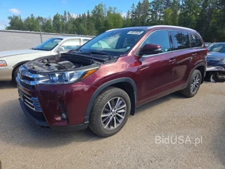 TOYOTA HIGHLANDER XLE