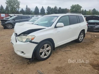 TOYOTA HIGHLANDER SPORT