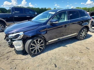 VOLVO XC60 T5 PLATINUM