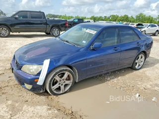 LEXUS IS 300 BASE