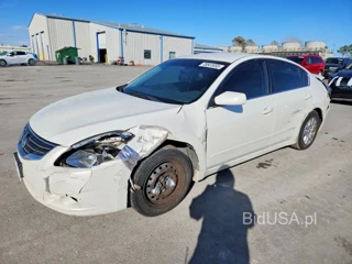 NISSAN ALTIMA BASE