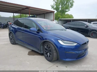 TESLA TESLA MODEL X DUAL MOTOR ALL-WHEEL DRIVE/STANDARD RANGE