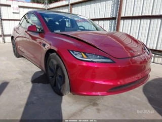TESLA TESLA MODEL 3