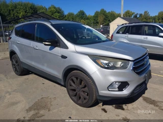 FORD FORD ESCAPE TITANIUM