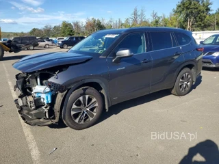 TOYOTA HIGHLANDER HYBRID XLE