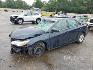 TOYOTA CAMRY HYBRID LE